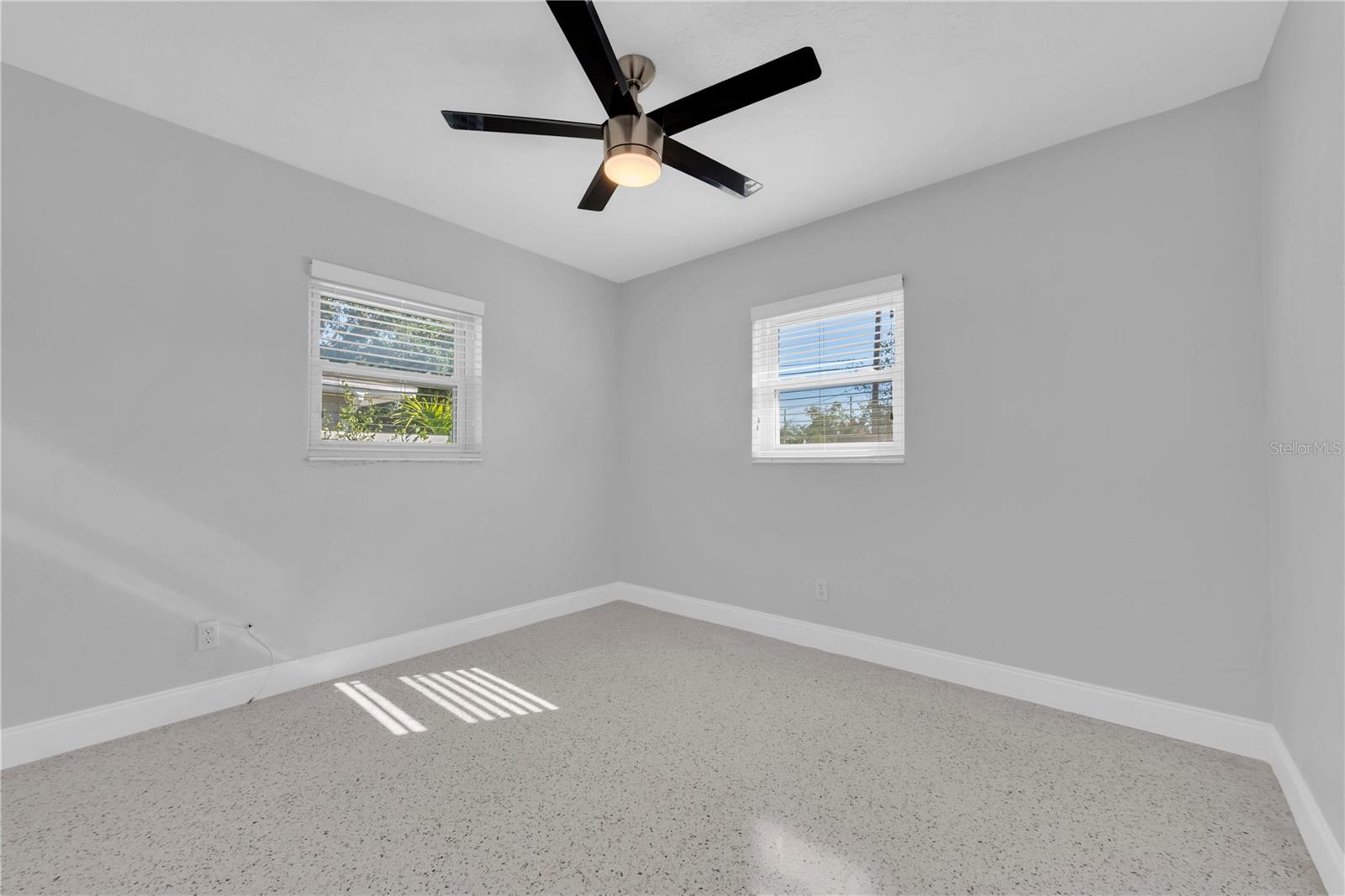 5808 DARTMOUTH AVE N, ST PETERSBURG, FL, 33710