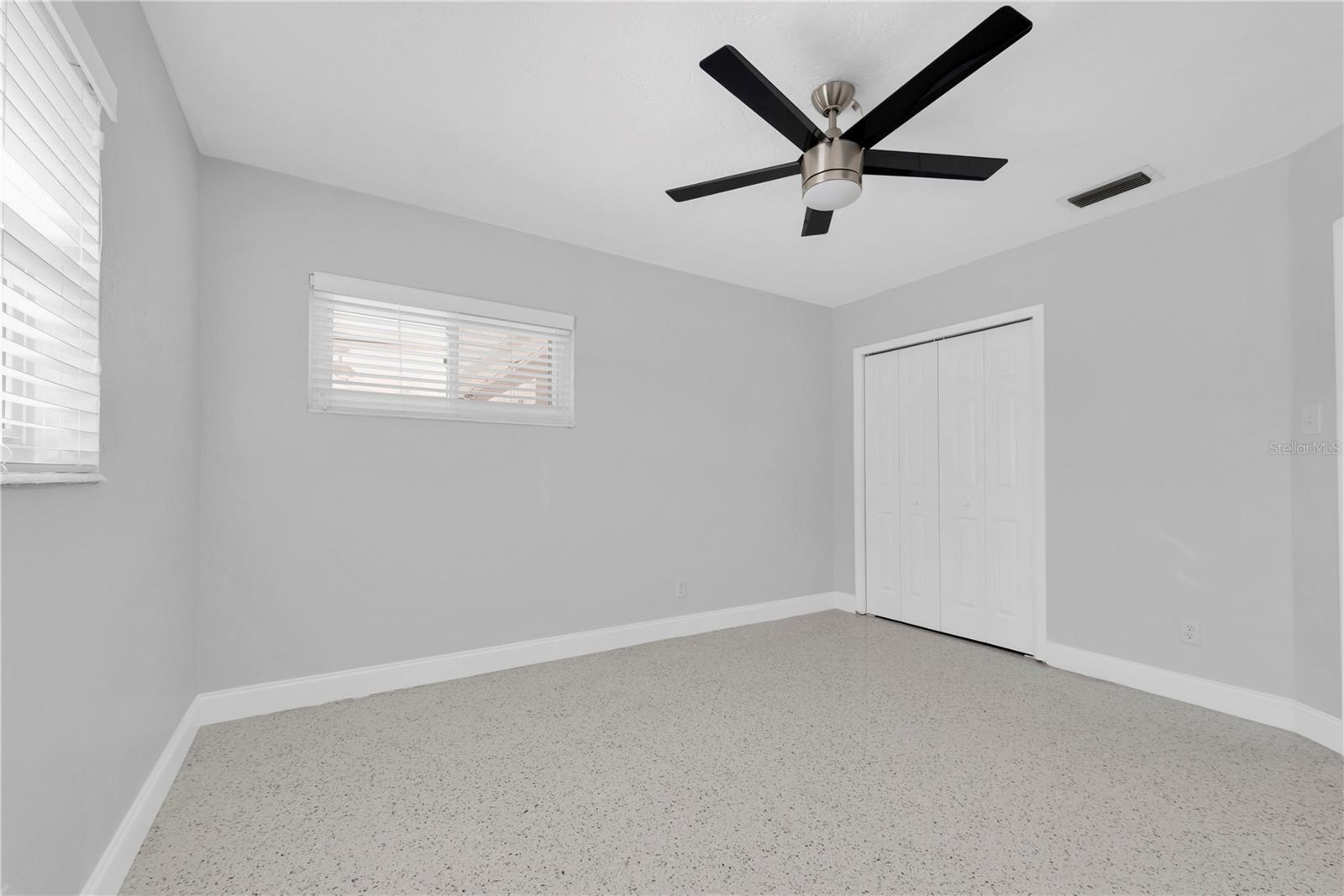 5808 DARTMOUTH AVE N, ST PETERSBURG, FL, 33710