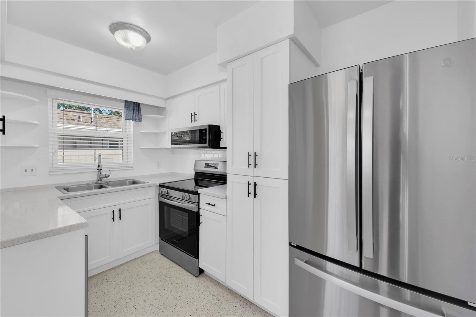 5808 DARTMOUTH AVE N, ST PETERSBURG, FL, 33710