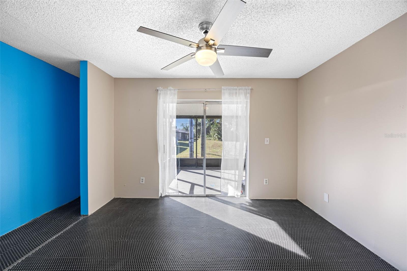 24862 US HIGHWAY 19 N #2001, CLEARWATER, FL, 33763