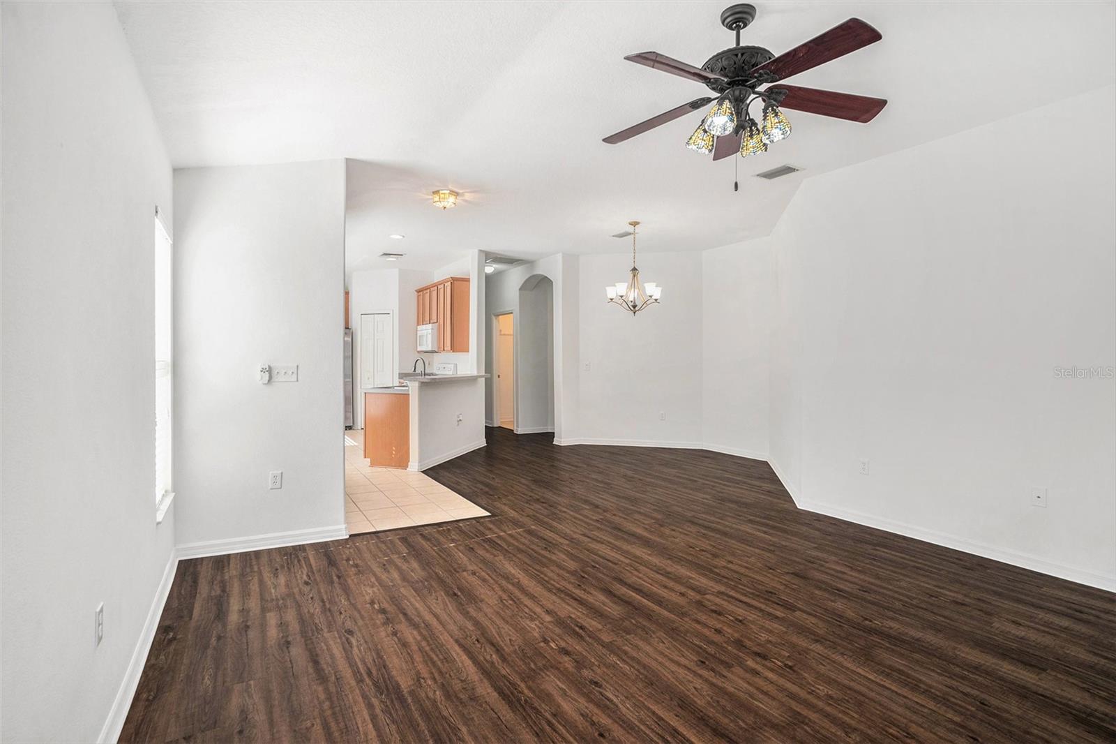 5722 AUTUMN SHIRE DR, ZEPHYRHILLS, FL, 33541