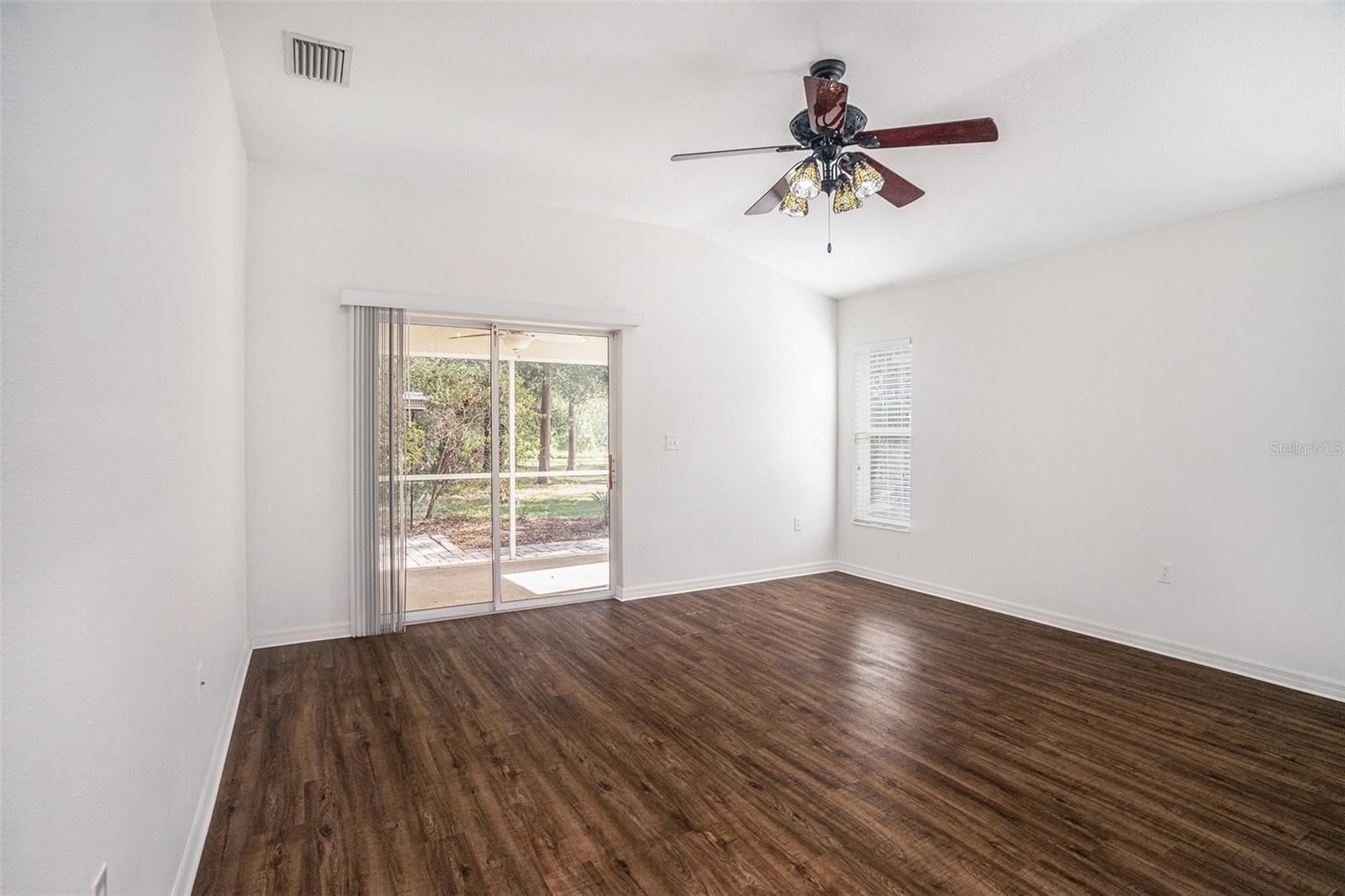 5722 AUTUMN SHIRE DR, ZEPHYRHILLS, FL, 33541