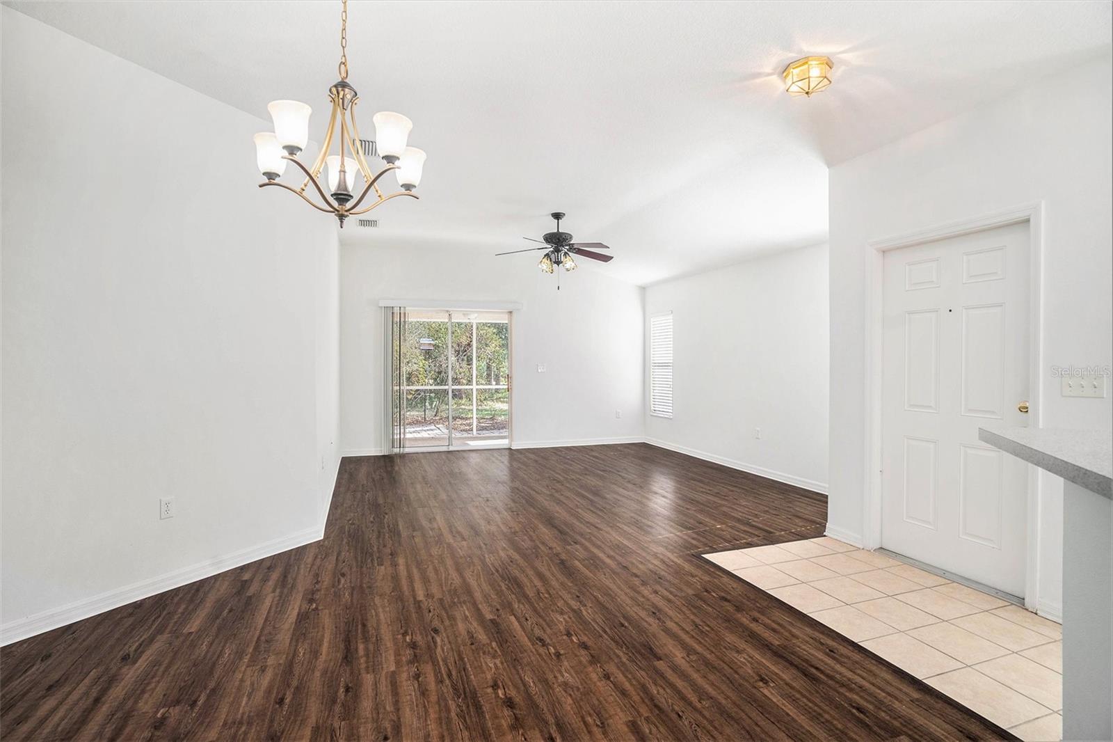 5722 AUTUMN SHIRE DR, ZEPHYRHILLS, FL, 33541
