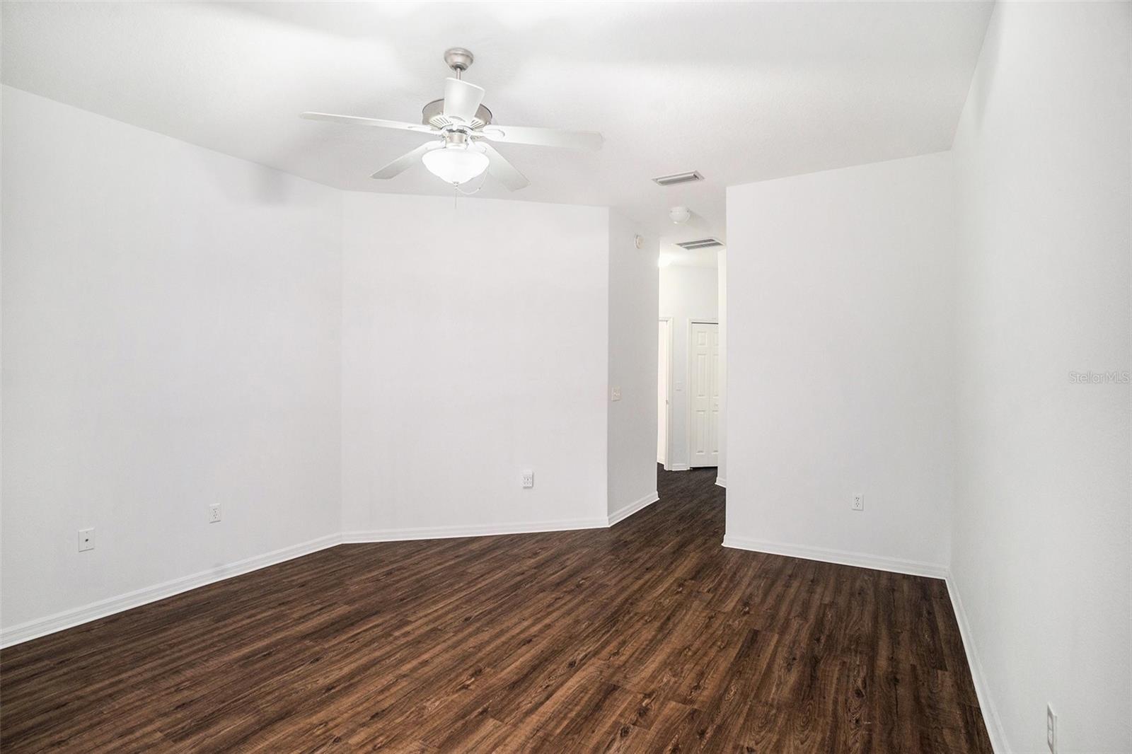 5722 AUTUMN SHIRE DR, ZEPHYRHILLS, FL, 33541