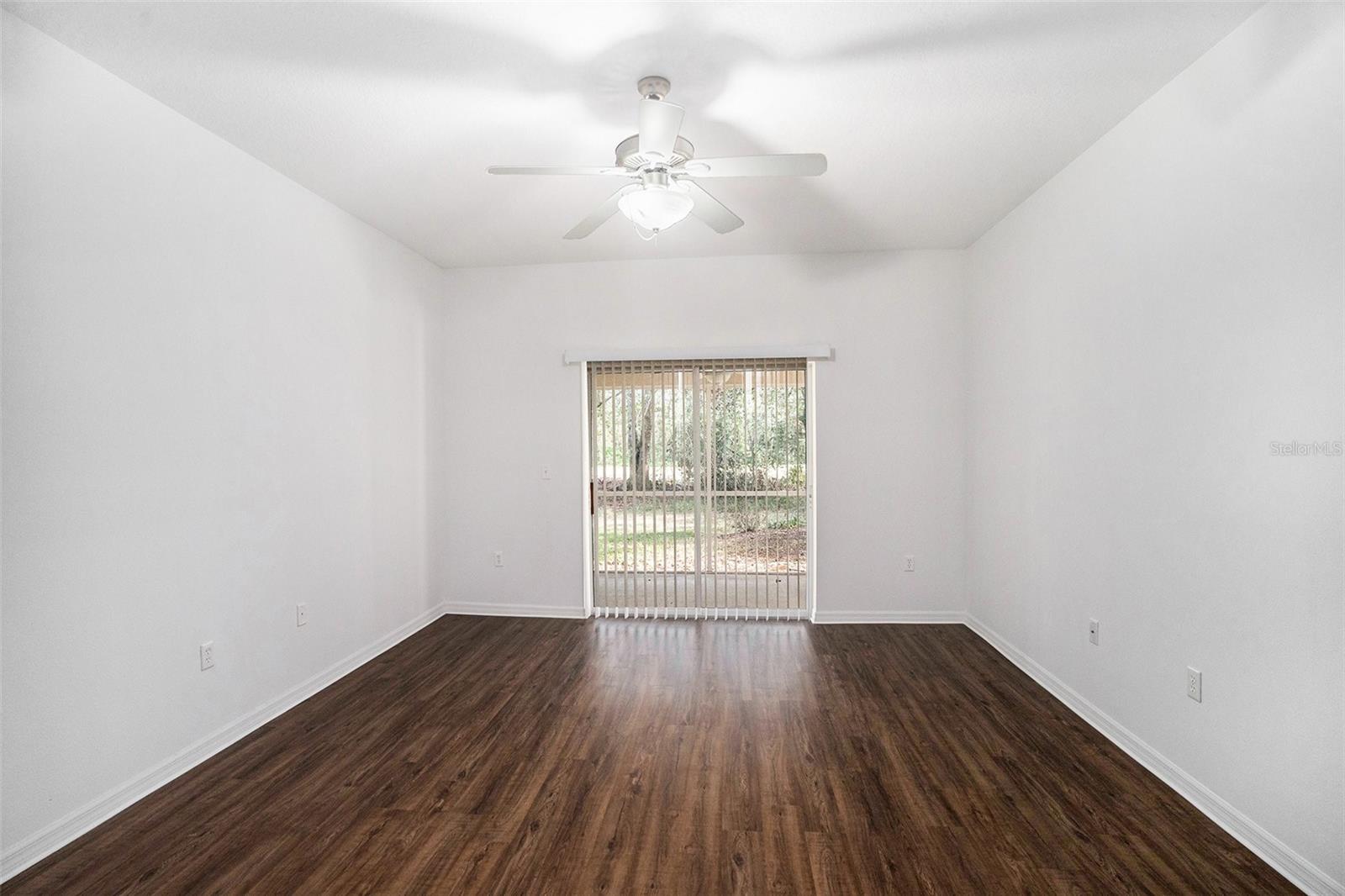 5722 AUTUMN SHIRE DR, ZEPHYRHILLS, FL, 33541