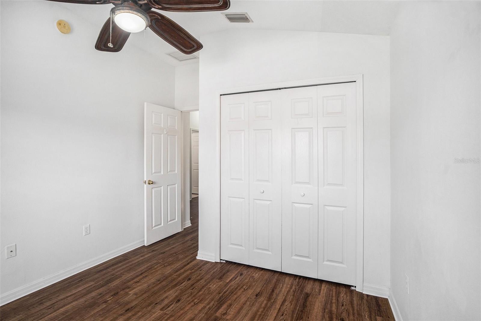5722 AUTUMN SHIRE DR, ZEPHYRHILLS, FL, 33541