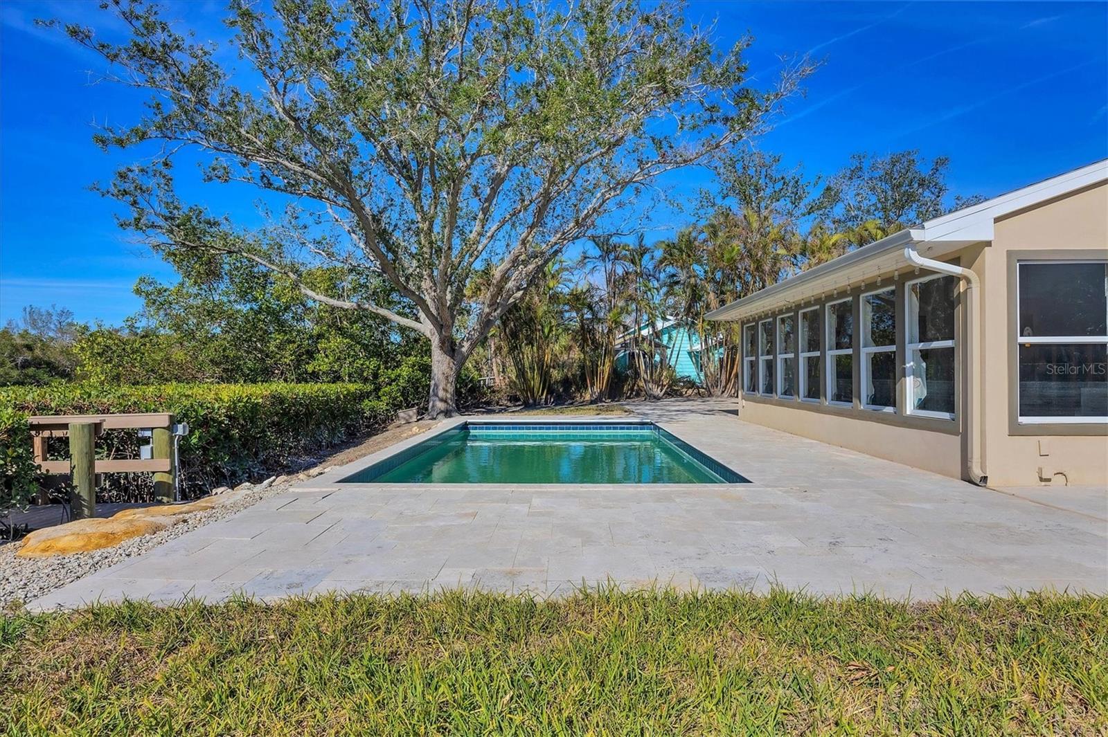 7618 MIDNIGHT PASS RD, SARASOTA, FL, 34242
