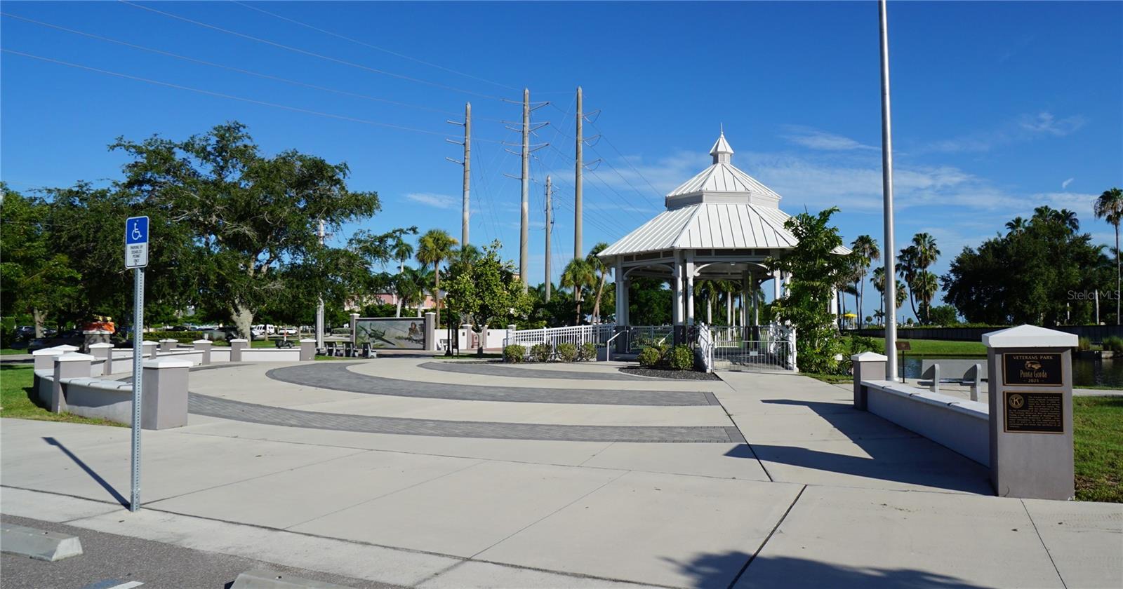 649 MALTESE DR, PUNTA GORDA, FL, 33950