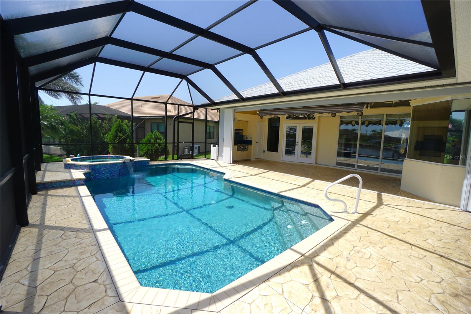 649 MALTESE DR, PUNTA GORDA, FL, 33950