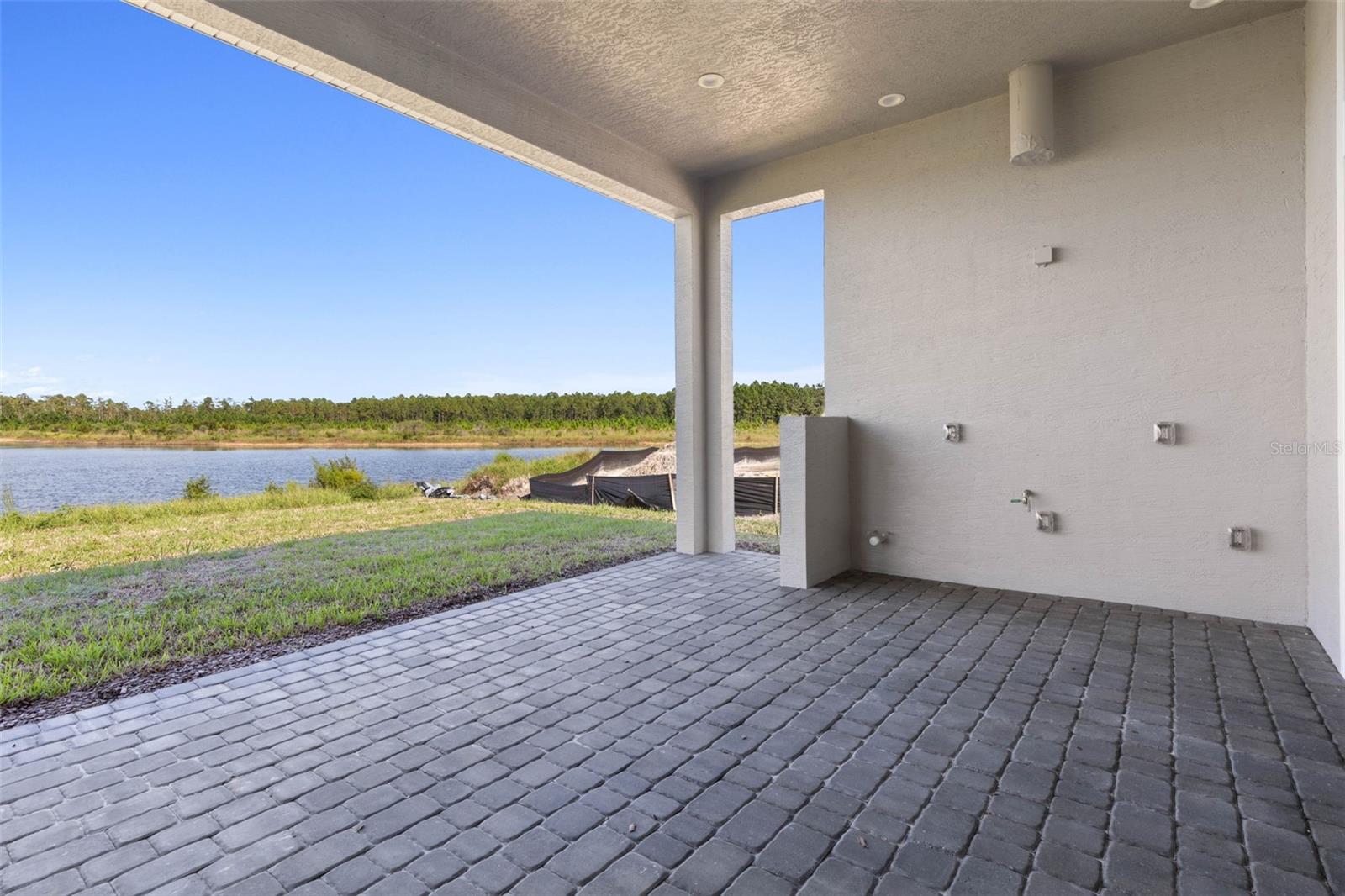 400 MOSAIC BLVD, DAYTONA BEACH, FL, 32124
