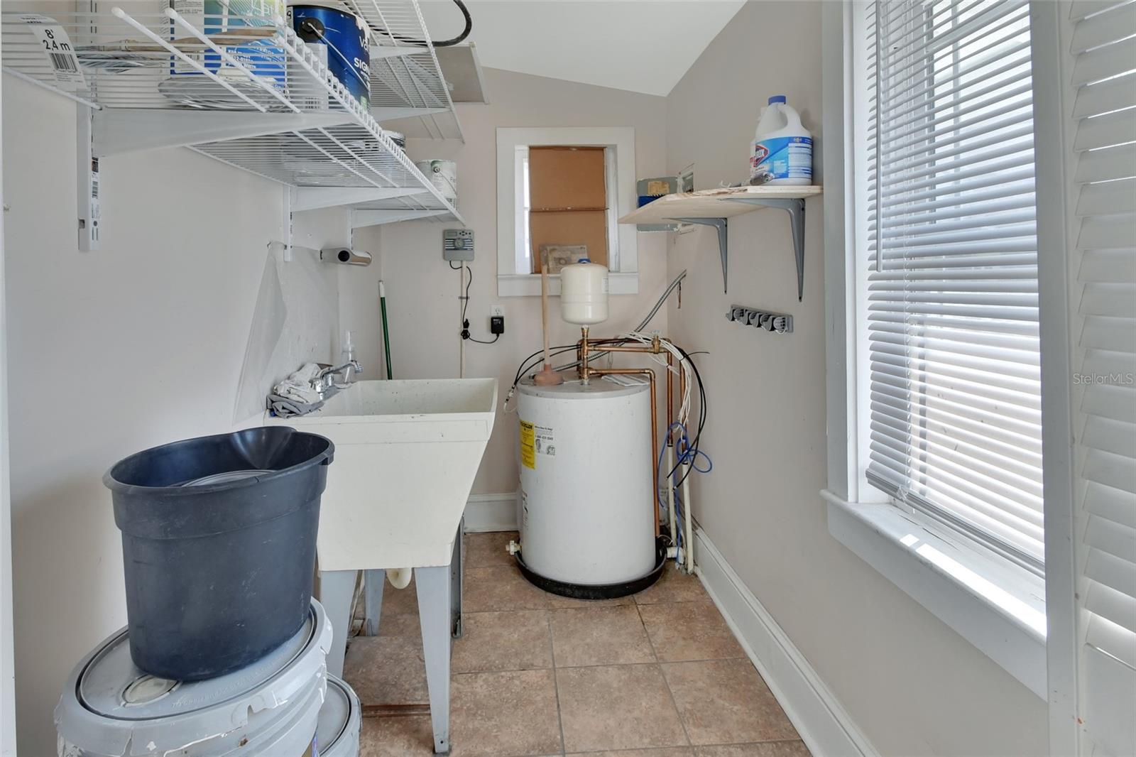 615 N PALMETTO CT, DELAND, FL, 32720
