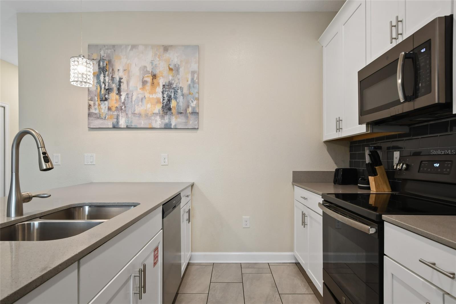 830 PEBBLE BEACH DR, DAVENPORT, FL, 33896