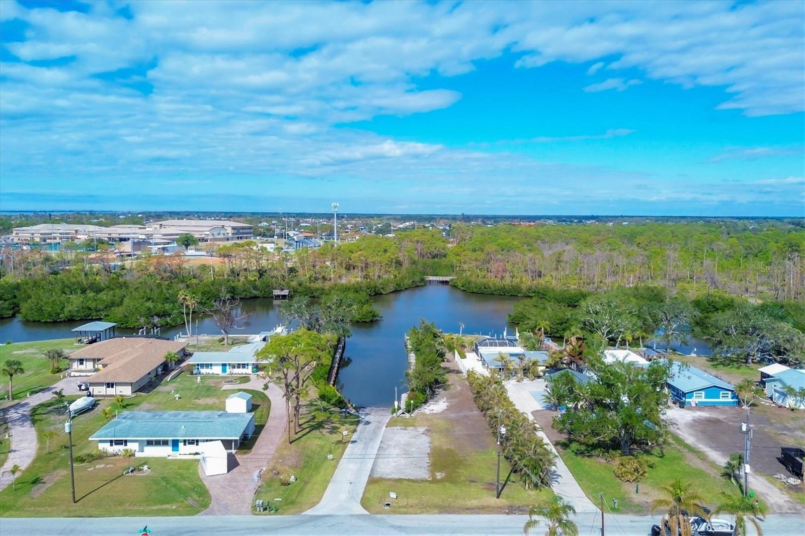2075 PENNSYLVANIA AVE, ENGLEWOOD, FL, 34224