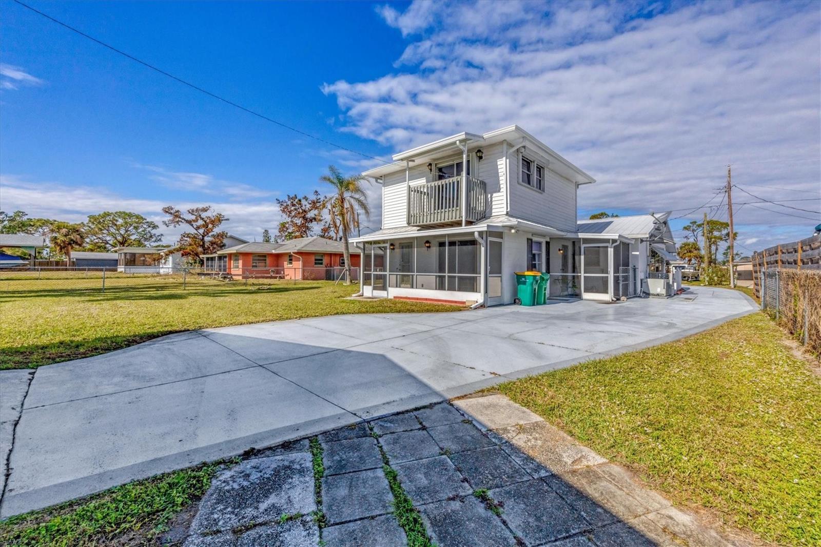 2075 PENNSYLVANIA AVE, ENGLEWOOD, FL, 34224