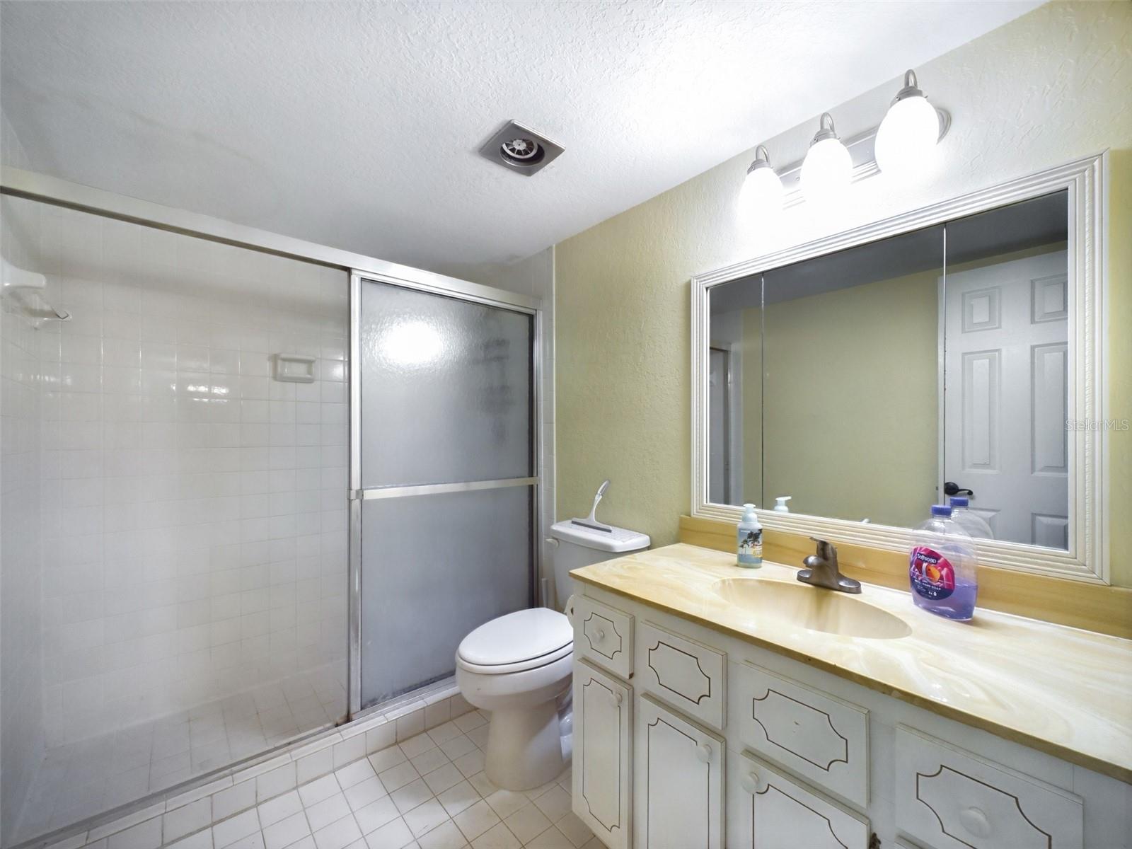 1640 NE 40TH AVE #107, OCALA, FL, 34470