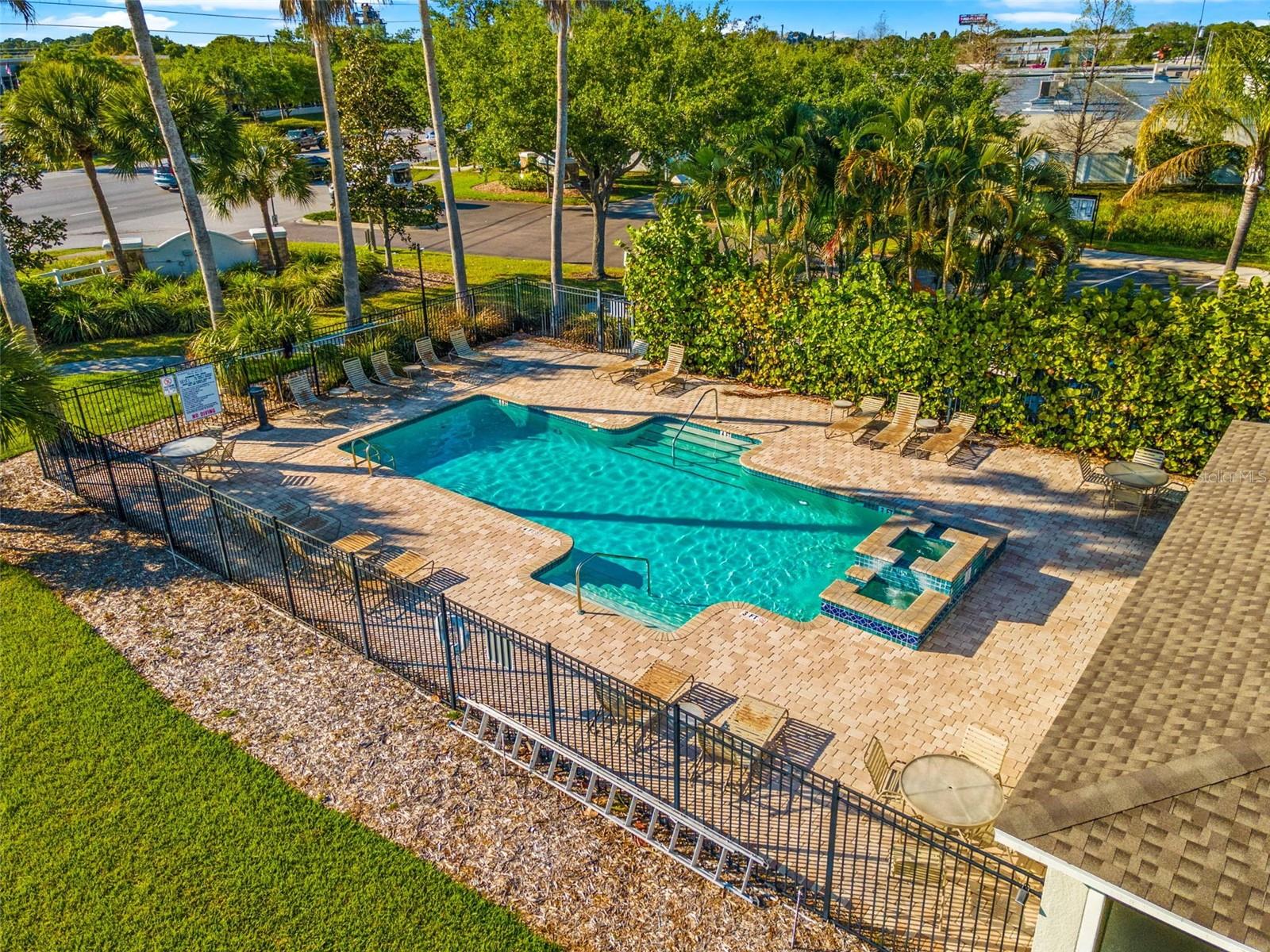 8874 CHRISTIE DR, LARGO, FL, 33771