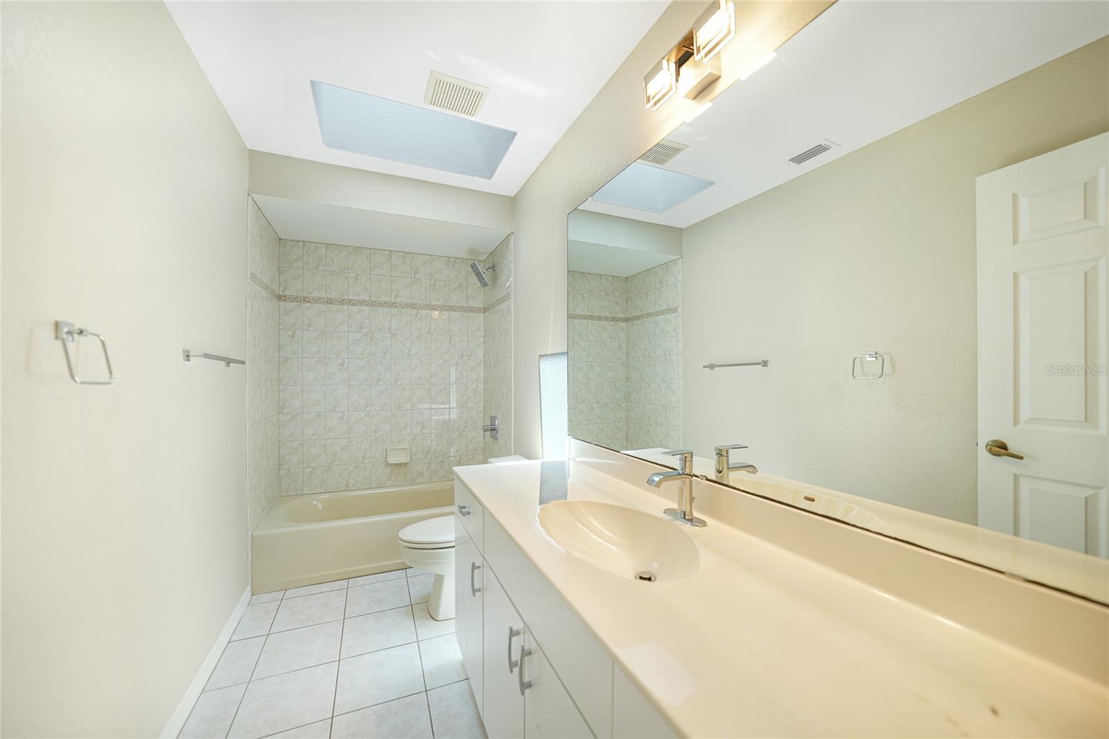 17412 WINTERGARDEN AVE, PORT CHARLOTTE, FL, 33948