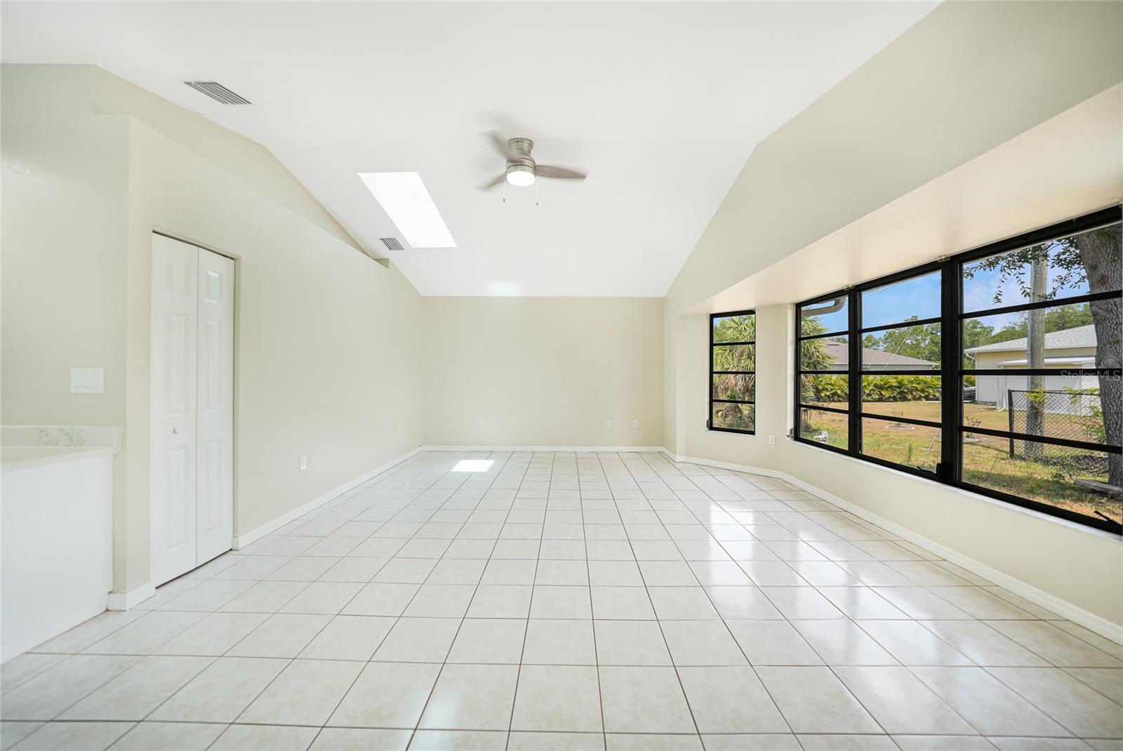 17412 WINTERGARDEN AVE, PORT CHARLOTTE, FL, 33948