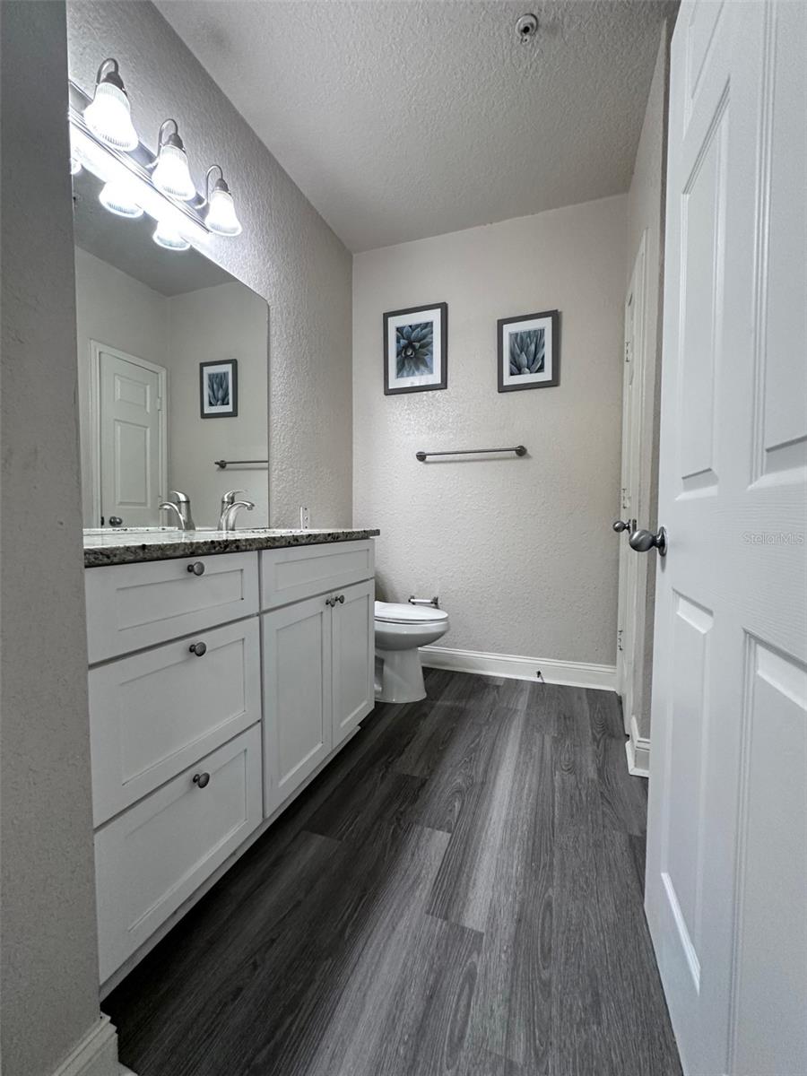 911 N ORANGE AVE #211, ORLANDO, FL, 32801