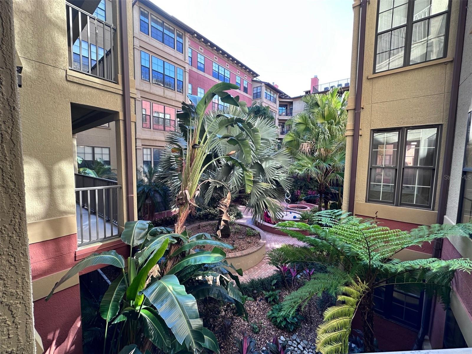 911 N ORANGE AVE #211, ORLANDO, FL, 32801