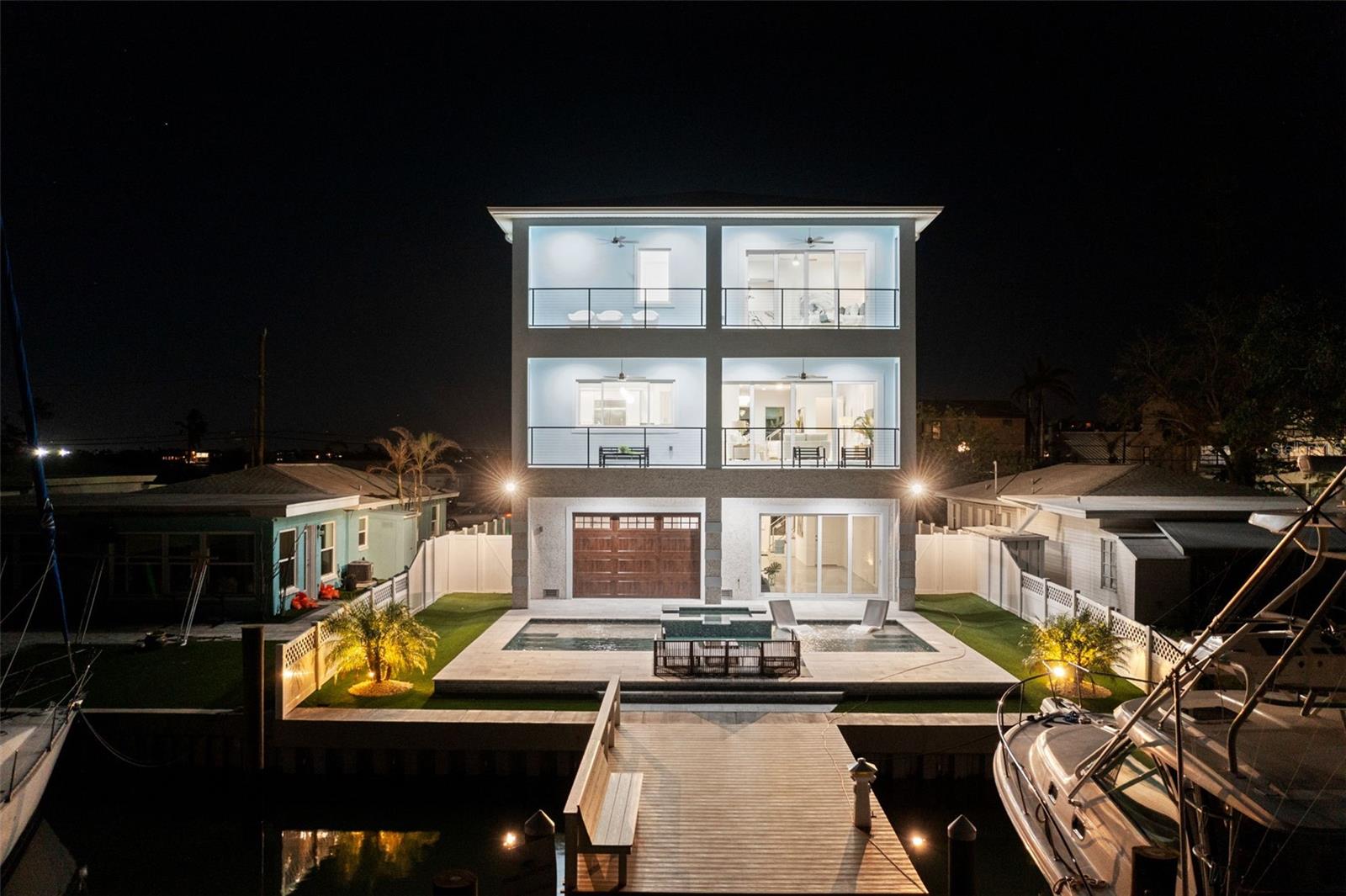 326 129TH AVE E, MADEIRA BEACH, FL, 33708