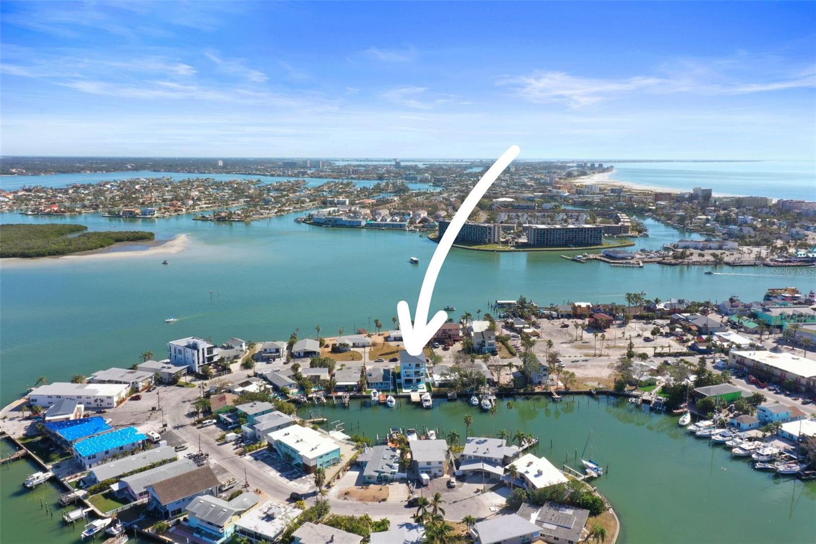326 129TH AVE E, MADEIRA BEACH, FL, 33708