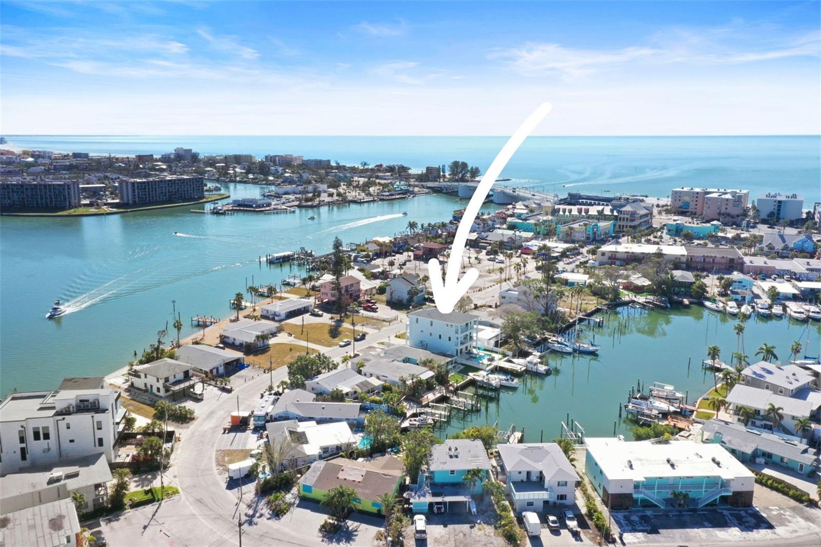 326 129TH AVE E, MADEIRA BEACH, FL, 33708
