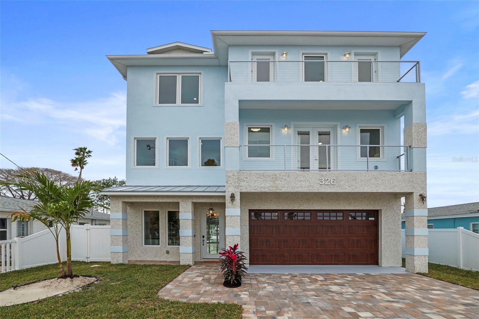 326 129TH AVE E, MADEIRA BEACH, FL, 33708