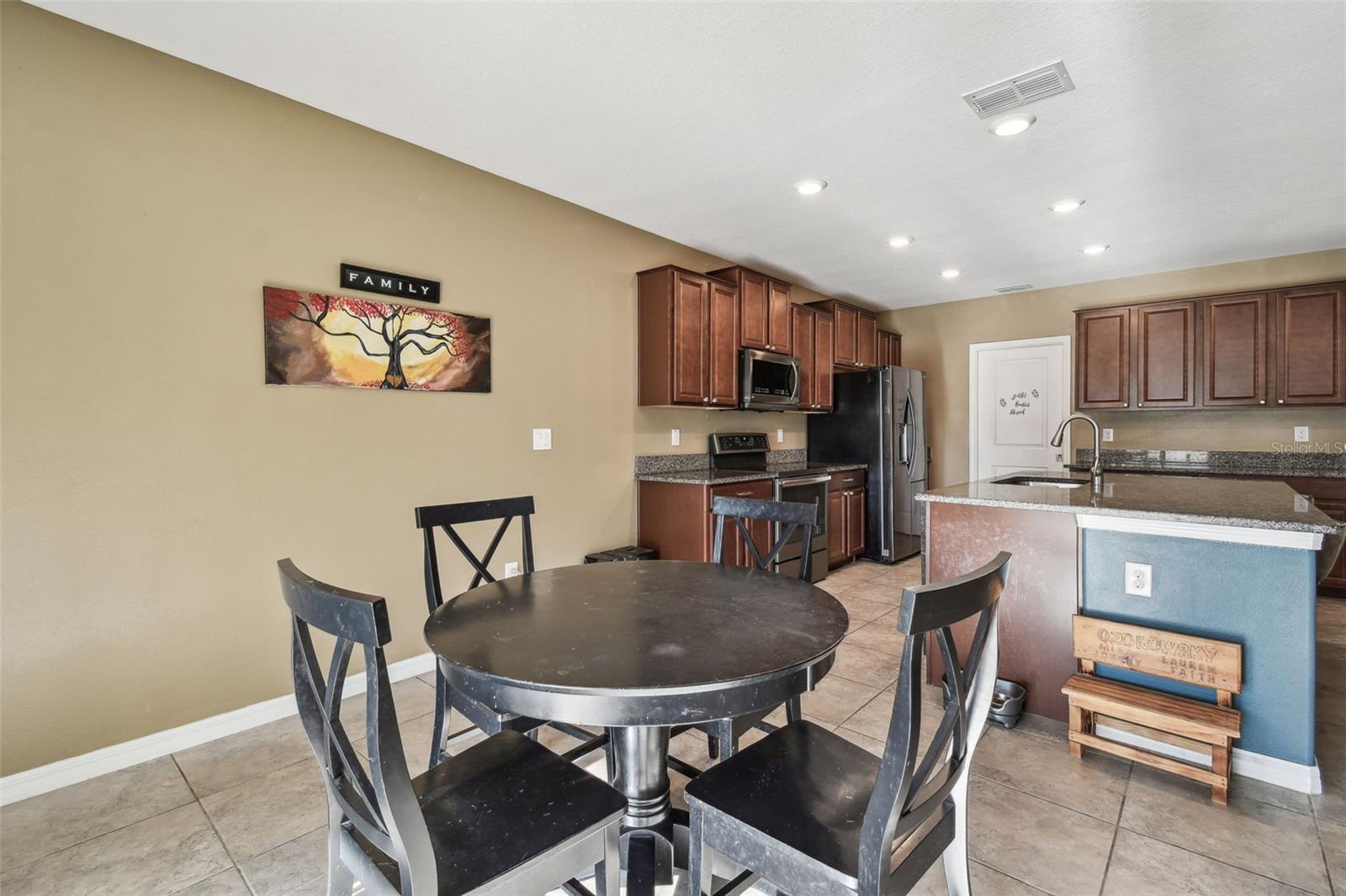 35942 SADDLE PALM WAY, ZEPHYRHILLS, FL, 33541