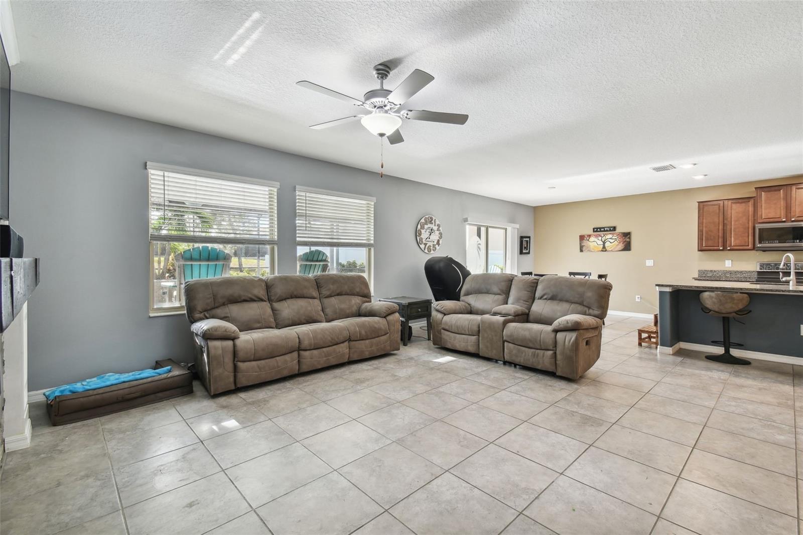 35942 SADDLE PALM WAY, ZEPHYRHILLS, FL, 33541