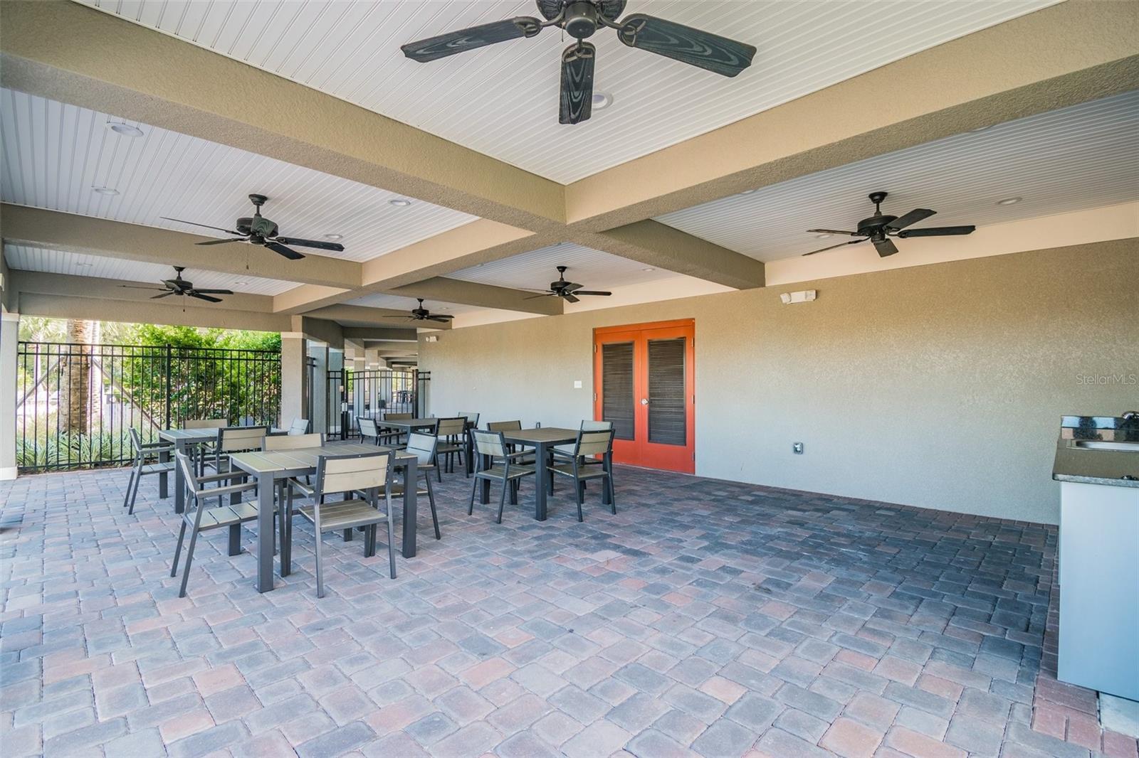 35942 SADDLE PALM WAY, ZEPHYRHILLS, FL, 33541