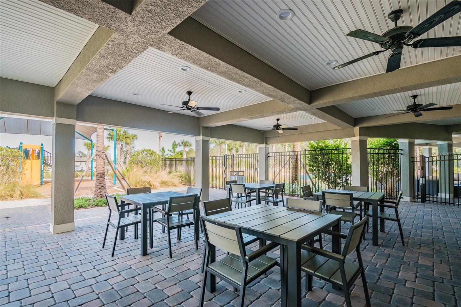 35942 SADDLE PALM WAY, ZEPHYRHILLS, FL, 33541