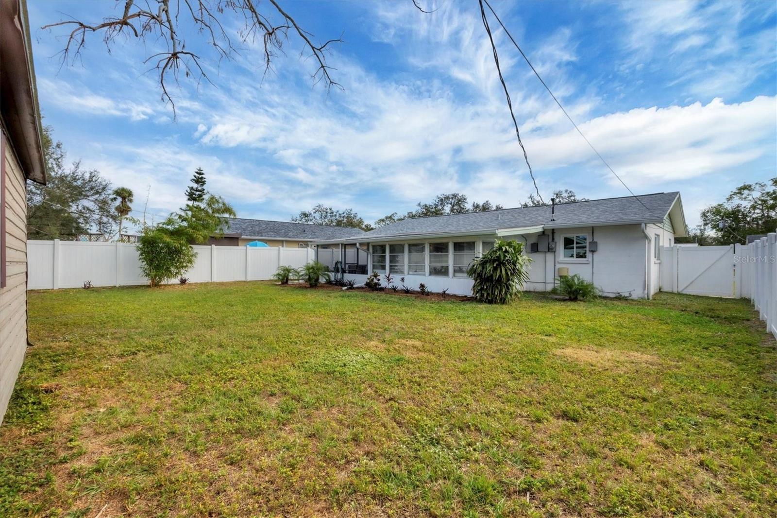 4327 56TH AVENUE DR E, BRADENTON, FL, 34203