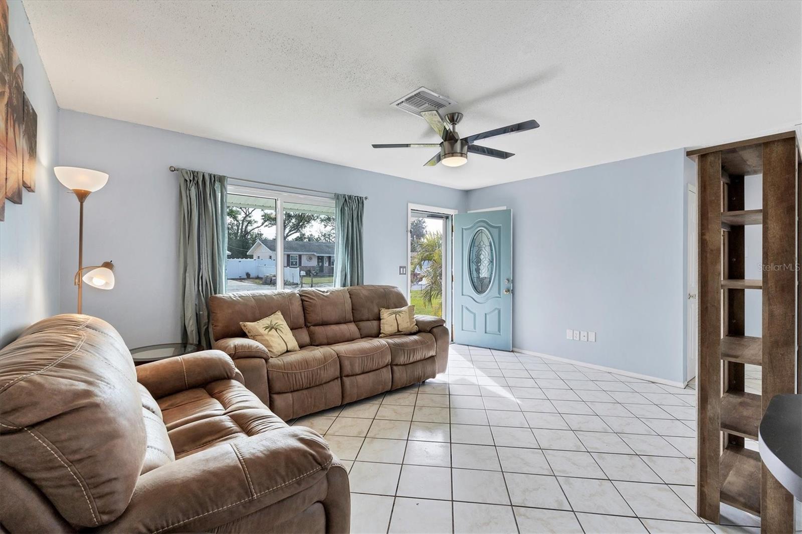 4327 56TH AVENUE DR E, BRADENTON, FL, 34203