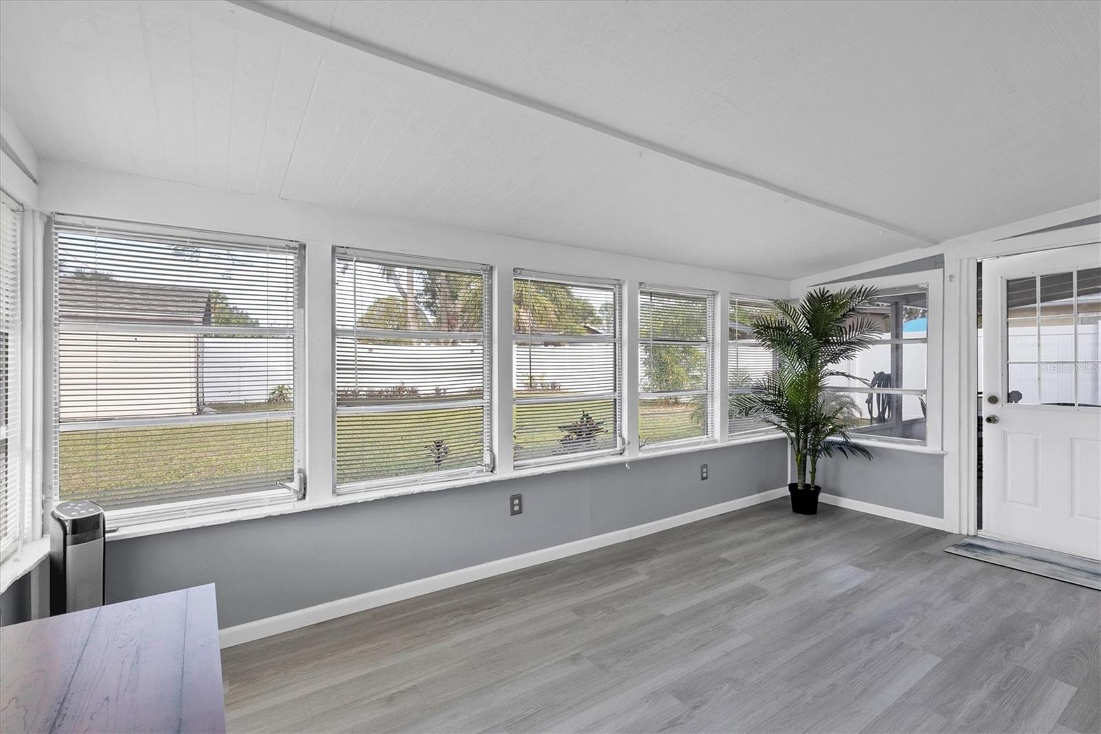 4327 56TH AVENUE DR E, BRADENTON, FL, 34203