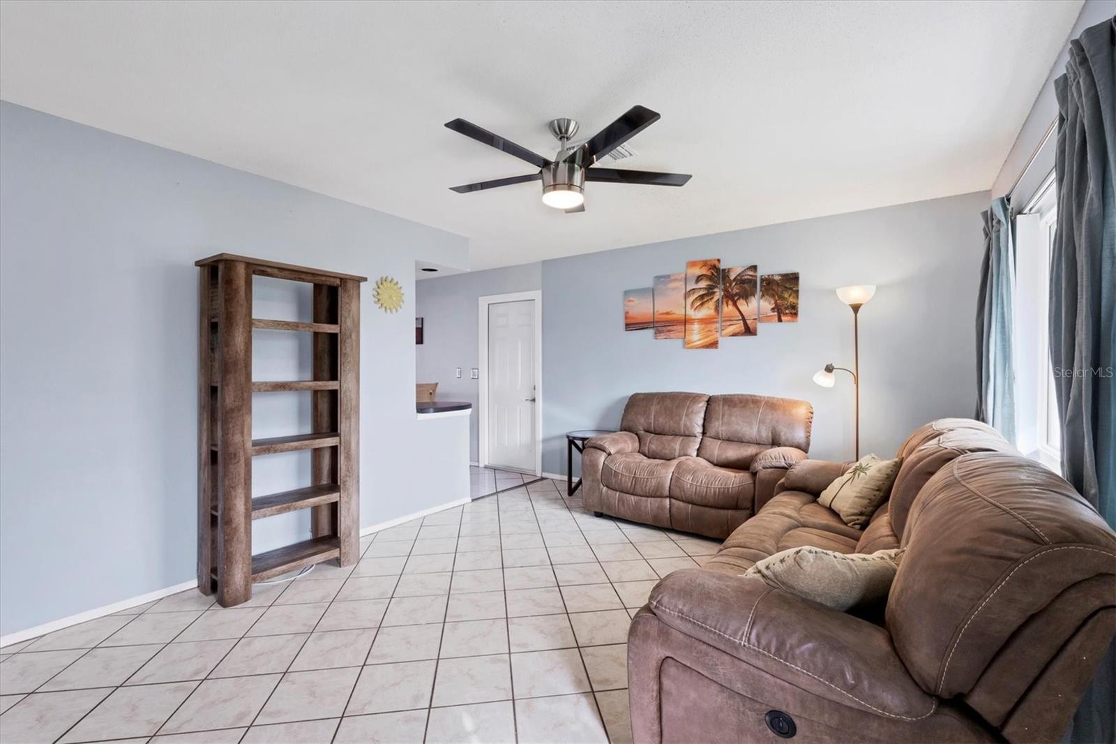 4327 56TH AVENUE DR E, BRADENTON, FL, 34203