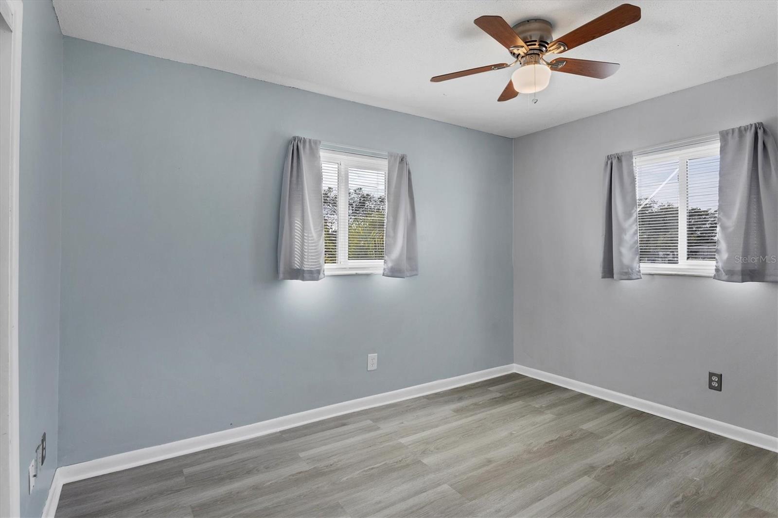 4327 56TH AVENUE DR E, BRADENTON, FL, 34203