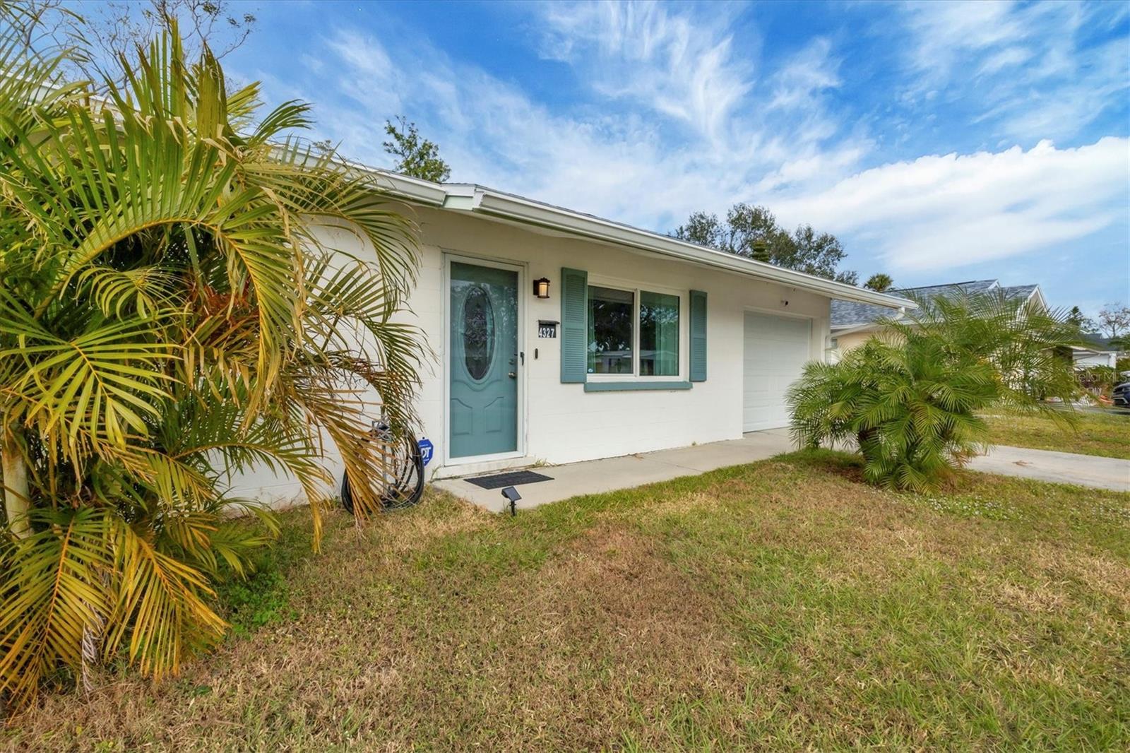 4327 56TH AVENUE DR E, BRADENTON, FL, 34203