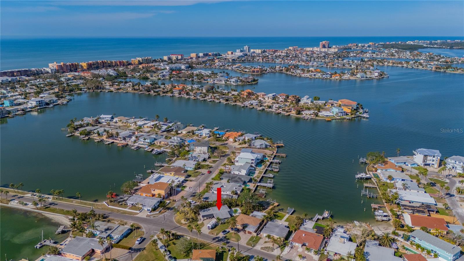 402 161ST AVE, REDINGTON BEACH, FL, 33708