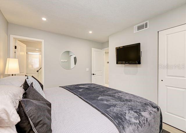 4725 GULF OF MEXICO DR #103, LONGBOAT KEY, FL, 34228