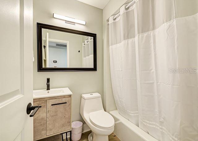 4725 GULF OF MEXICO DR #103, LONGBOAT KEY, FL, 34228