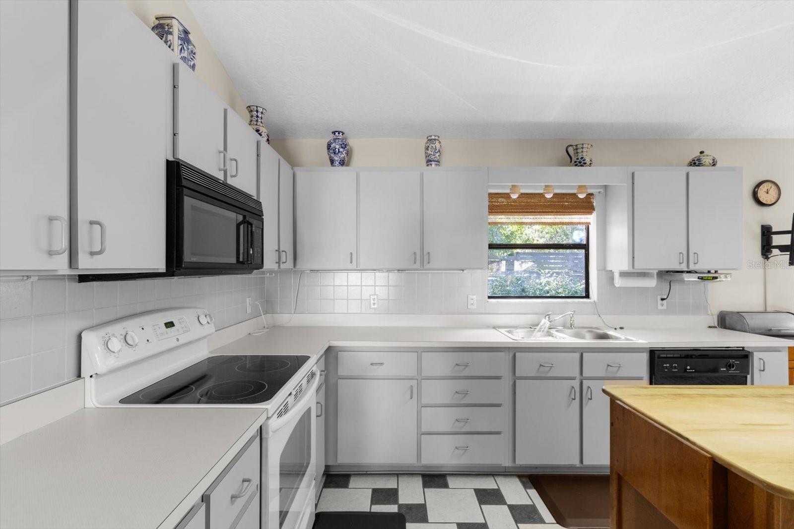 6268 W WESTON DR, CRYSTAL RIVER, FL, 34429