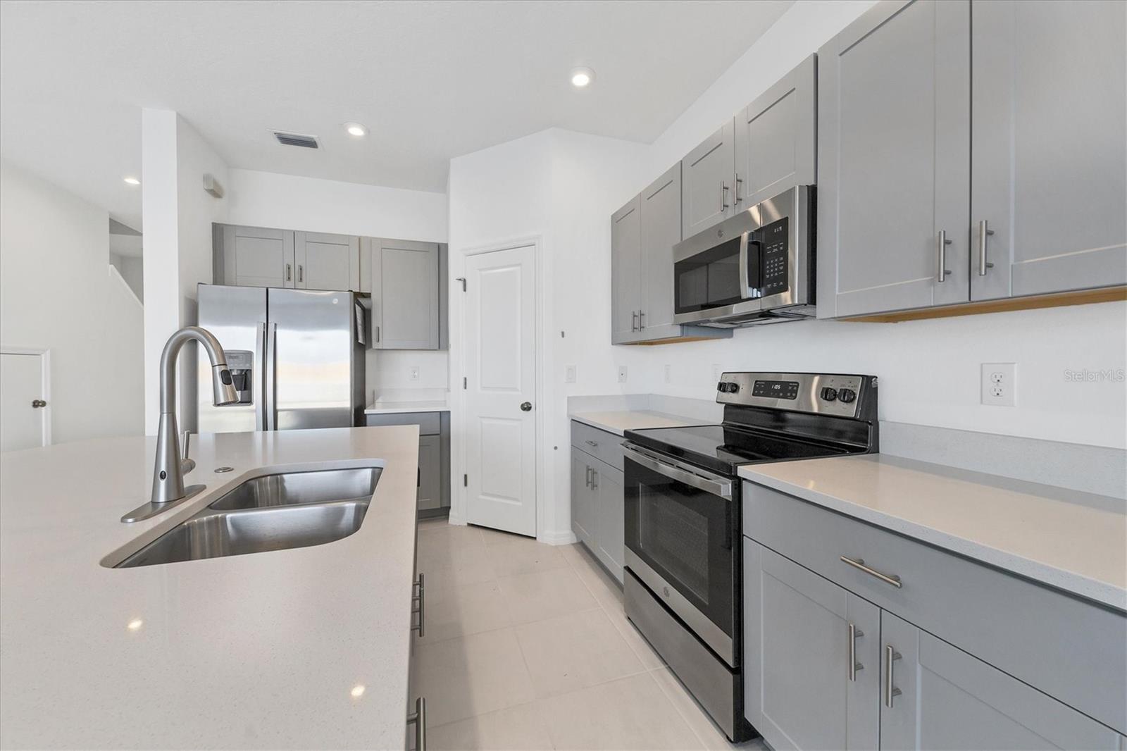 5762 WINDY BAY TER, NOKOMIS, FL, 34275