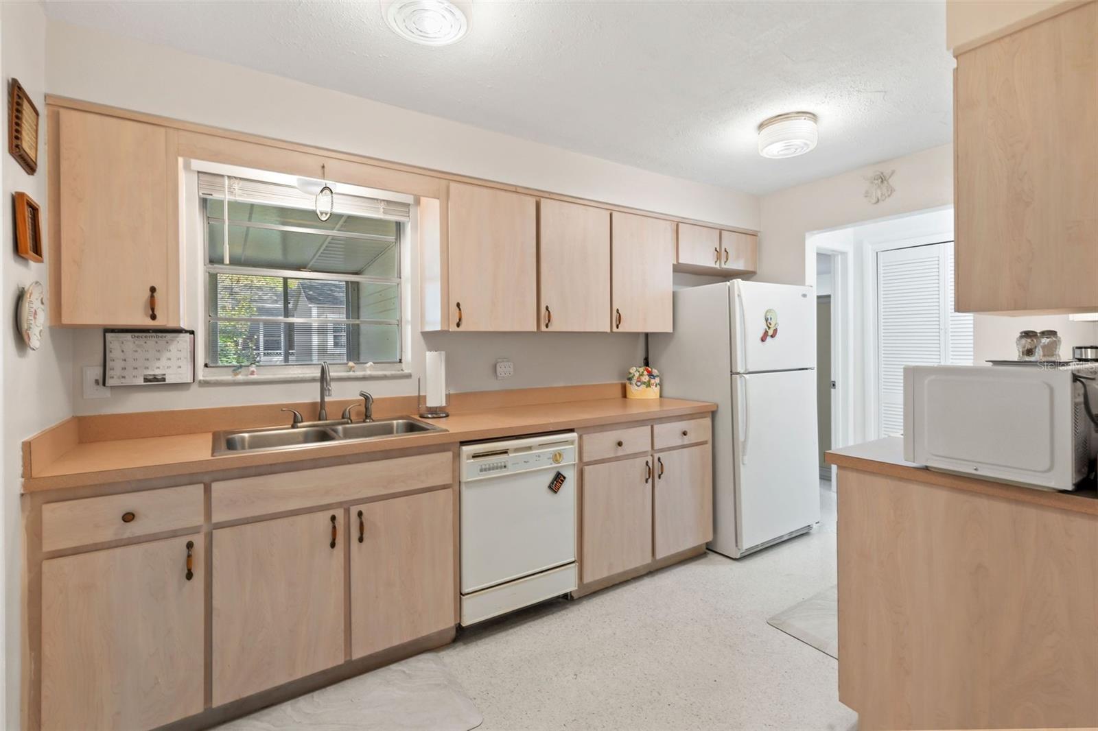 2329 ORIOLE LN, SOUTH DAYTONA, FL, 32119