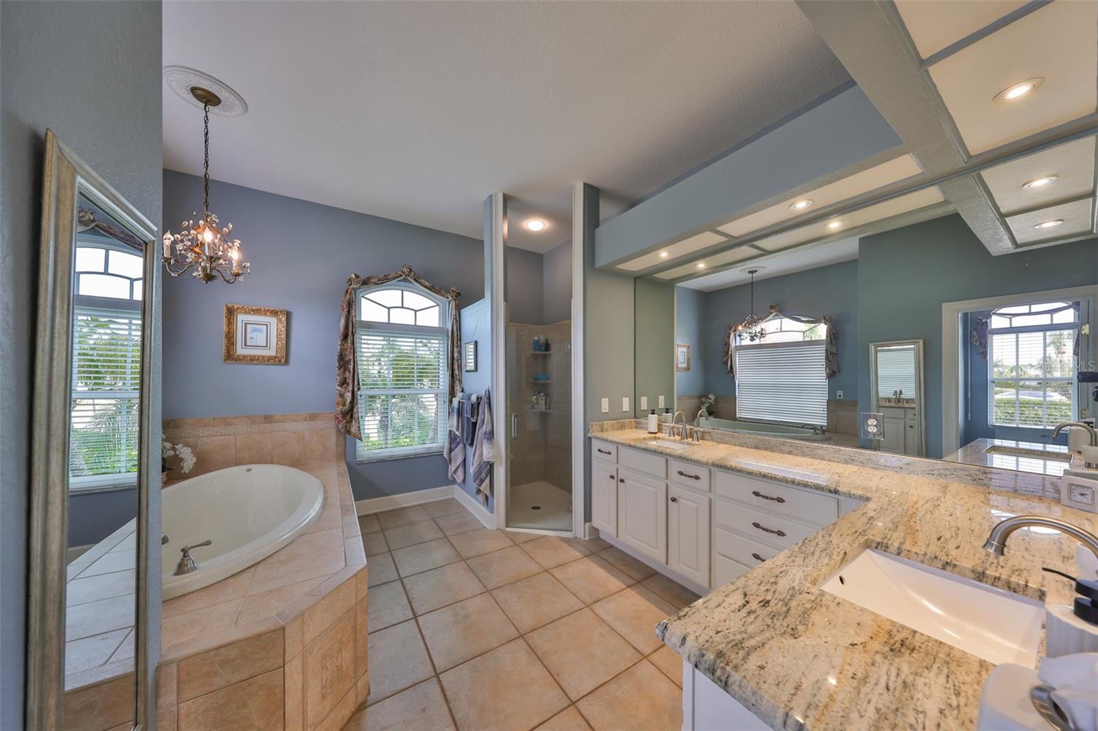 1414 ALHAMBRA DR, APOLLO BEACH, FL, 33572