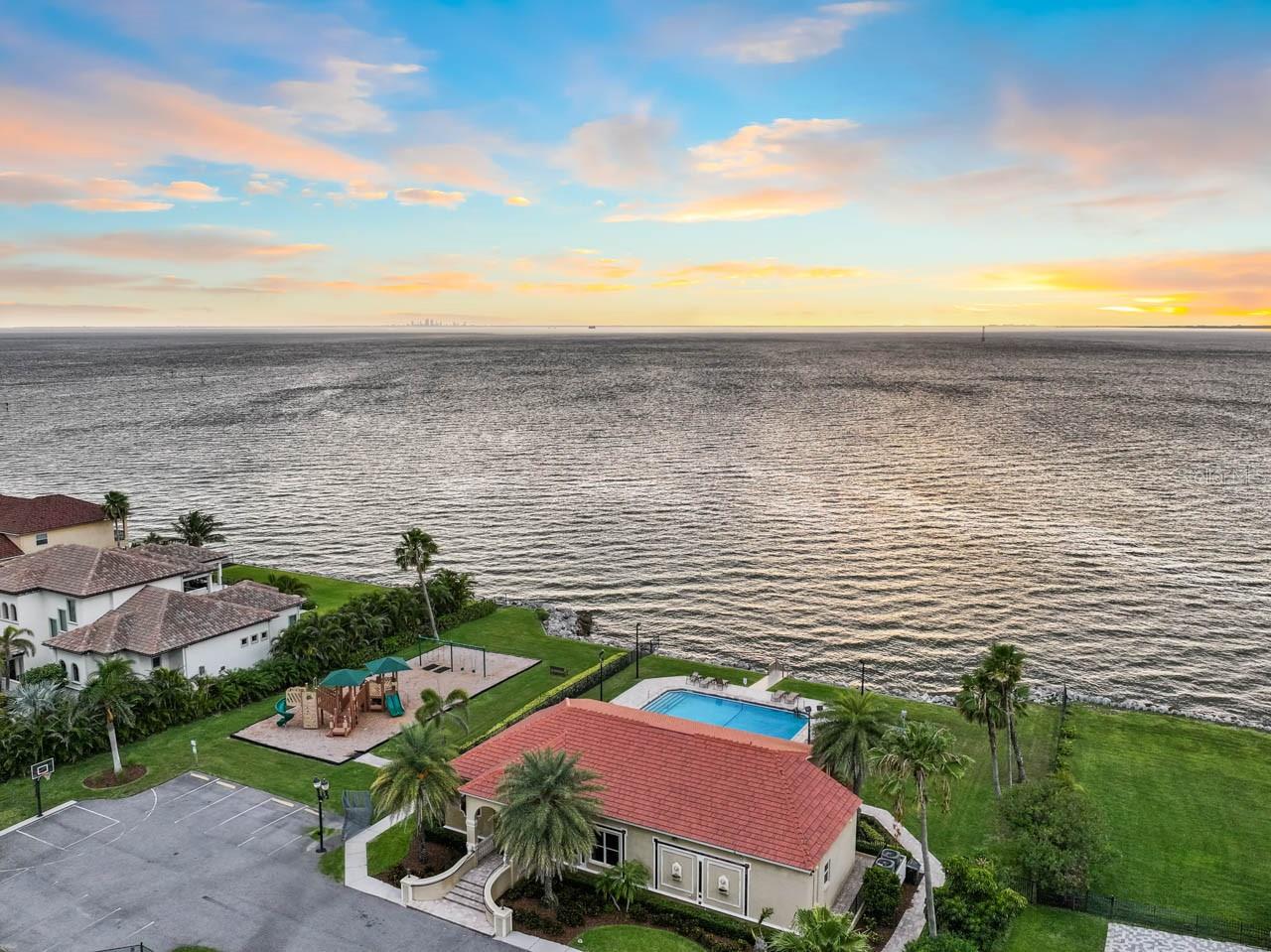 1414 ALHAMBRA DR, APOLLO BEACH, FL, 33572