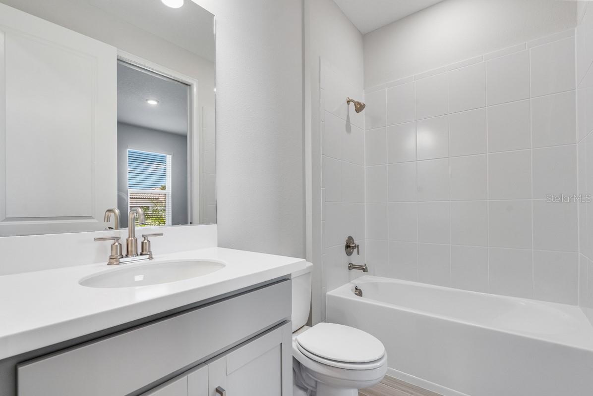 8113 MOONBEAM AVE, SARASOTA, FL, 34241