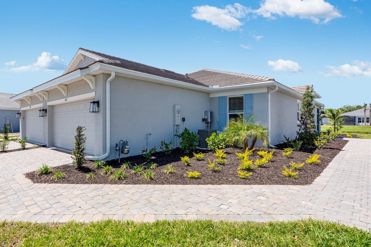 8113 MOONBEAM AVE, SARASOTA, FL, 34241