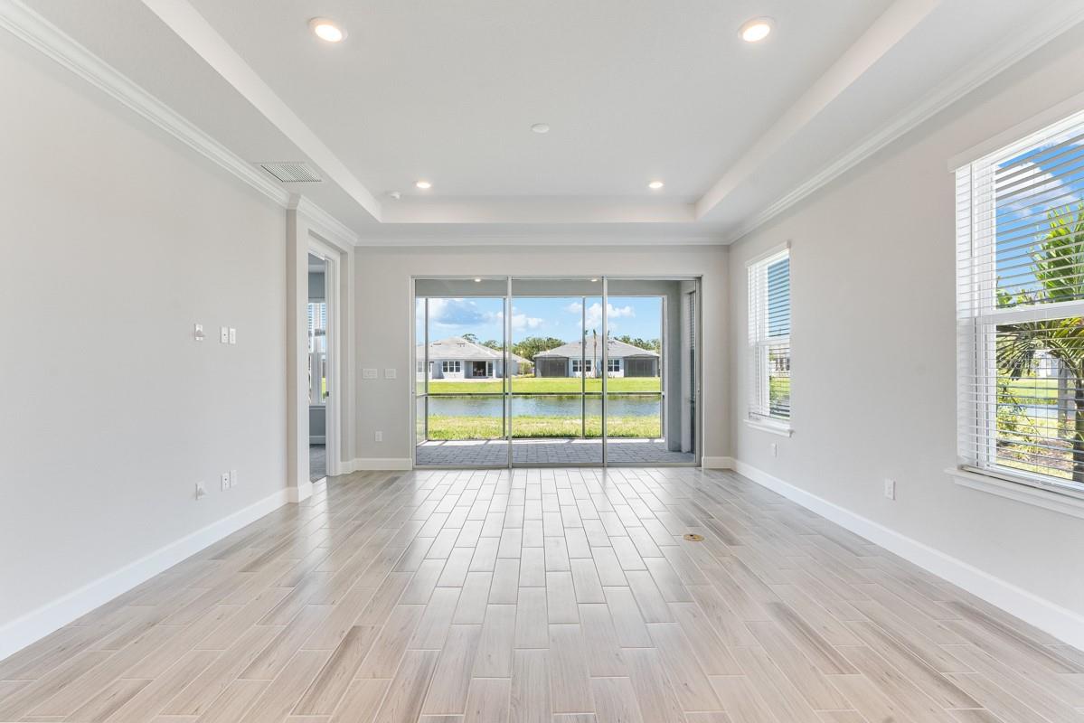 8113 MOONBEAM AVE, SARASOTA, FL, 34241