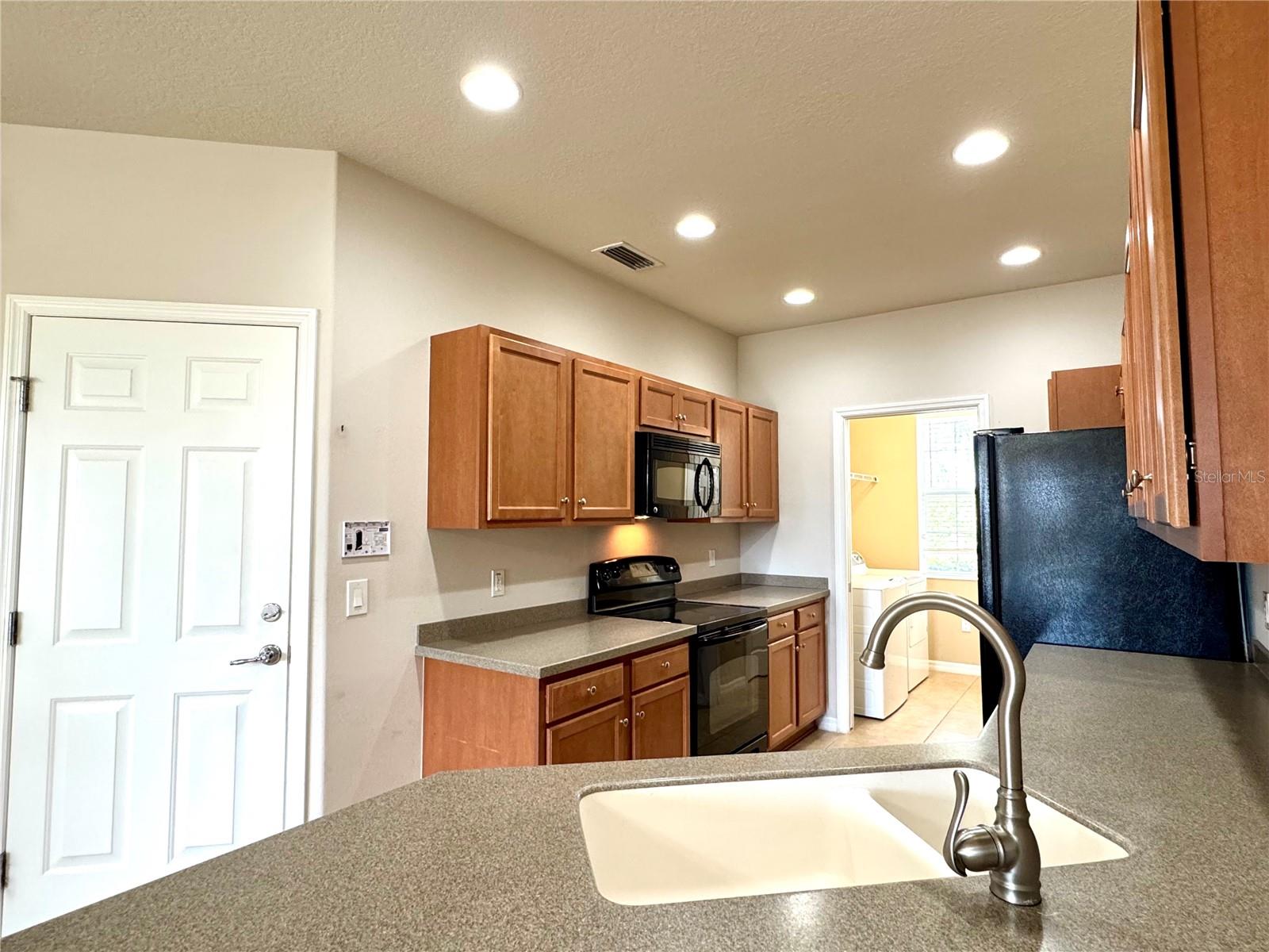 3760 82ND AVENUE CIR E #102, SARASOTA, FL, 34243